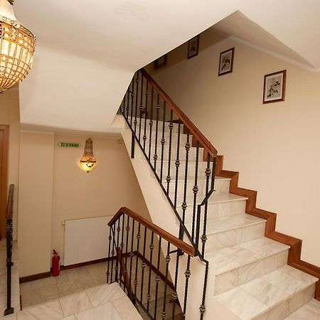 Pension Dinu Residence Timişoara Exterior foto