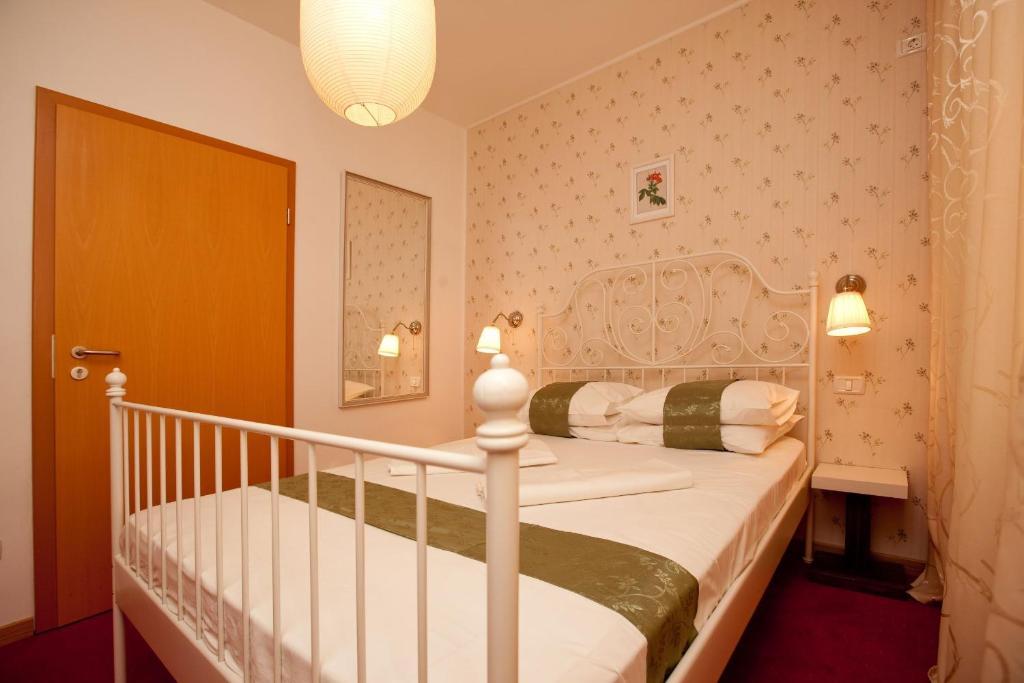 Pension Dinu Residence Timişoara Quarto foto